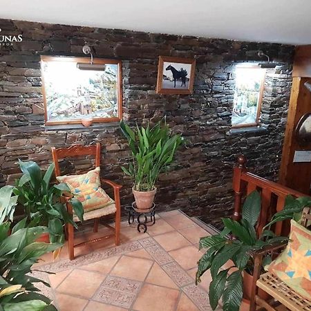 Apartamentos Siete Lagunas Trevélez Exterior foto